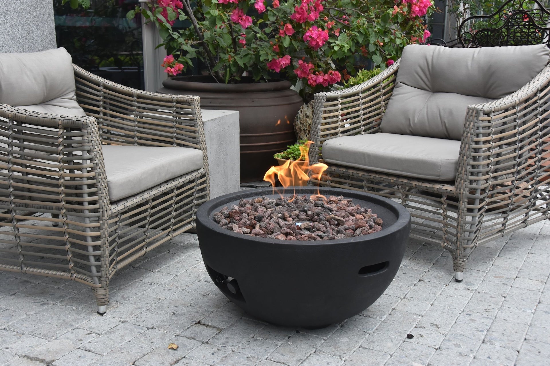 Modeno Jefferson Outdoor Gas-Fueled Fire Bowl with PVC Cover, 40,000 BTUs, 26 x 26 x 13-in